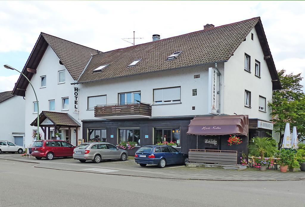 Donnici Im Schwyzerhusli Hotel Viernheim Ruang foto